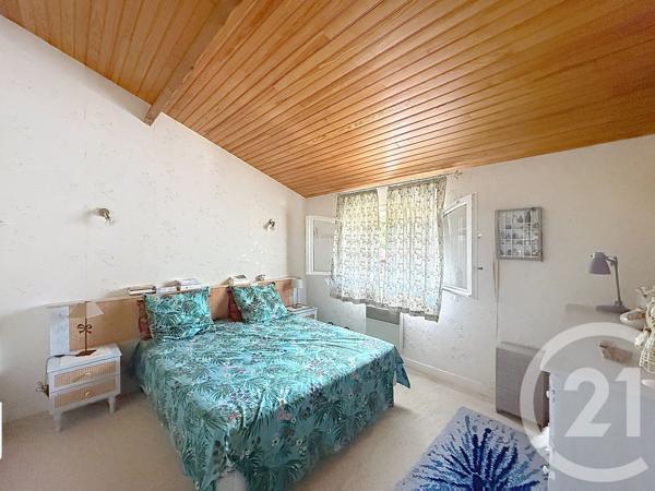 Maison à vendre  6 pièces - 140,20 m 2   GRADIGNAN  - 33