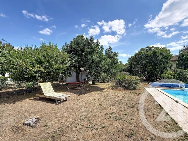Maison à vendre  6 pièces - 140,20 m 2   GRADIGNAN  - 33