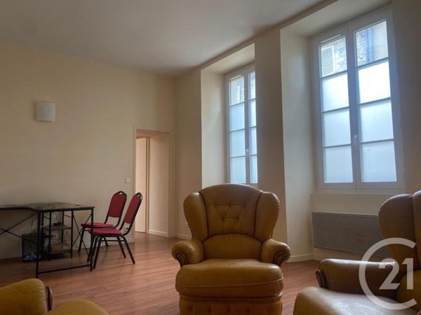 à vendre  45,24 m2 PROVINS - 77