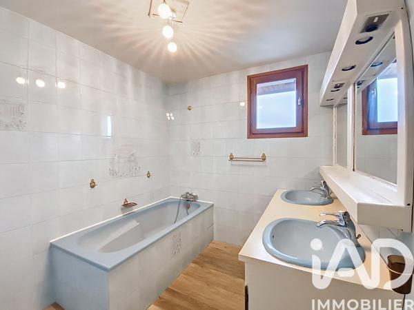 Maison à vendre 5 pièces 135 m² Messery