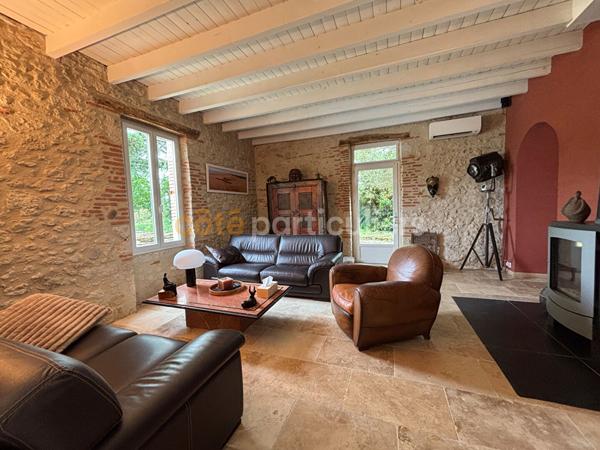 Vente
                Maison240 m² - 9 Pièces -
                    SAINT CIRICE (82340)