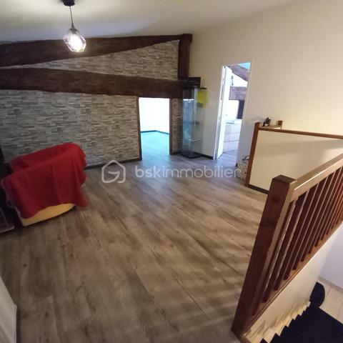 Maison de village de 121 m²