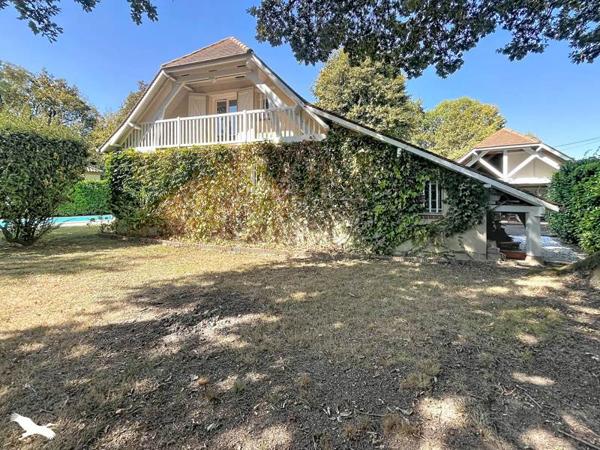 Maison 380 000 € Lescar 5 p 150 m² DPE C