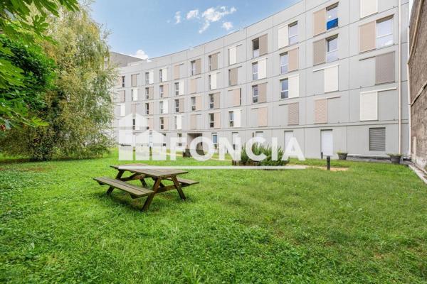À vendre Studio 18.8 m² - Villeurbanne 69100