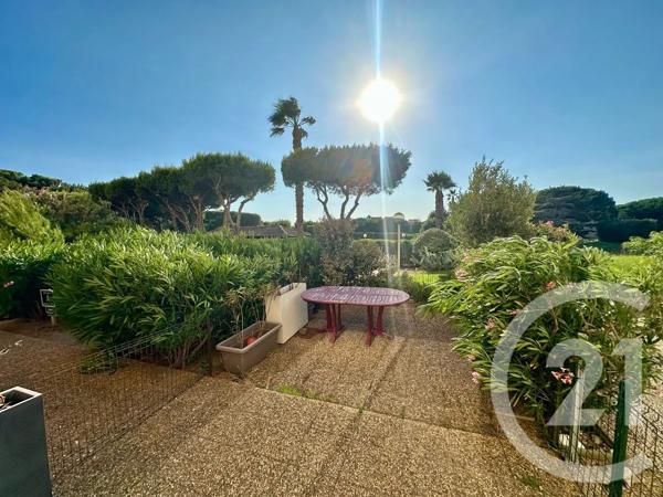 Appartement T2 à vendre  2 pièces - 27,70 m 2   SIX FOURS LES PLAGES  - 83