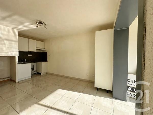 Appartement T2 à vendre  2 pièces - 27,70 m 2   SIX FOURS LES PLAGES  - 83