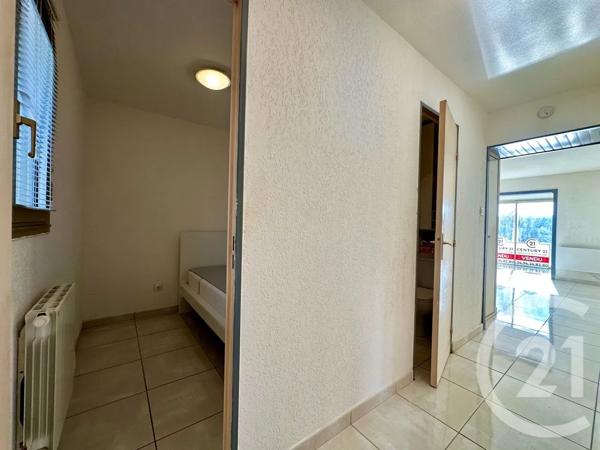 Appartement T2 à vendre  2 pièces - 27,70 m 2   SIX FOURS LES PLAGES  - 83