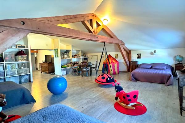 Maison 7 pièces - 189 m² Exclusivité efficity