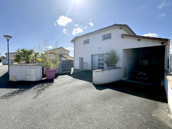 Maison 7 pièces - 189 m² Exclusivité efficity