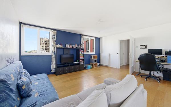 Appartement à vendre    4 pièces • 101,05 m2 Noisy-le-Grand