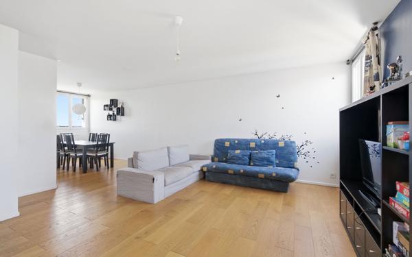 Appartement à vendre    4 pièces • 101,05 m2 Noisy-le-Grand