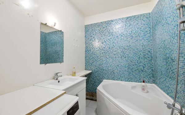 Appartement à vendre    4 pièces • 101,05 m2 Noisy-le-Grand