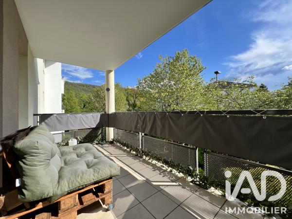 Location appartement 3 pièces 66 m² Annecy