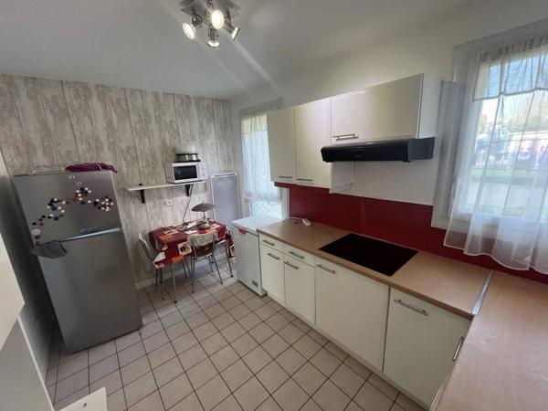 T3 bail meublé 1 an renouvelable