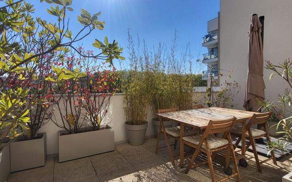 Appartement à vendre    4 pièces • 83 m2 Poissy