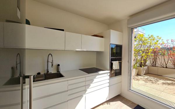 Appartement à vendre    4 pièces • 83 m2 Poissy