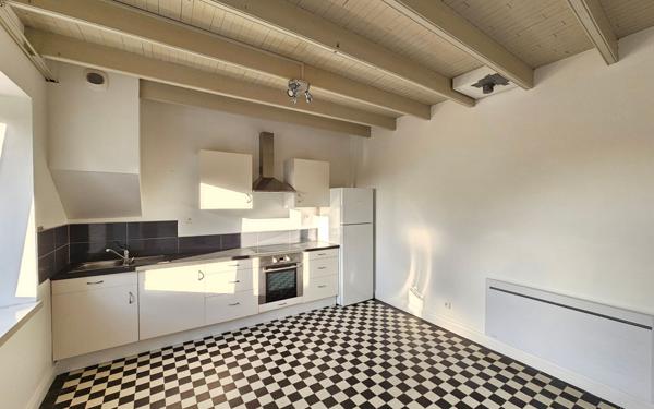 Maison à louer    2 pièces • 40,70 m2 Ploumilliau