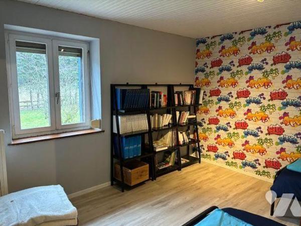 A VENDRE PROPRIETE FERME CHEVAUX EQUESTRE

Propriété / Ferme comprenant : 
- sous-sol : cave...