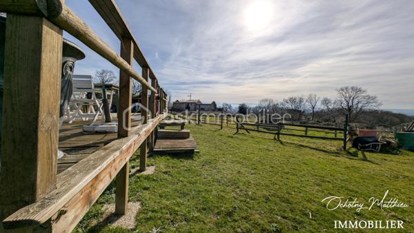 Corps de ferme de 200 m²