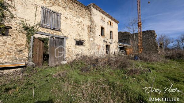 Corps de ferme de 200 m²