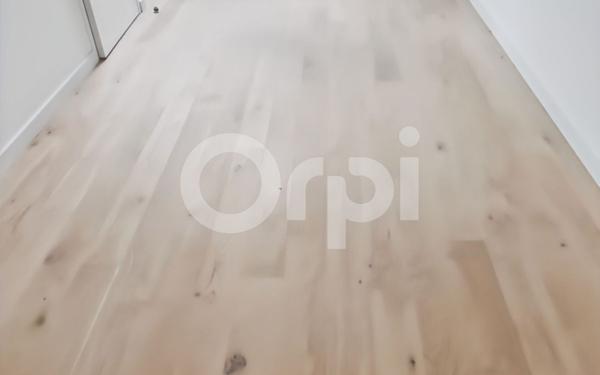 Appartement à louer    2 pièces •  Juilly