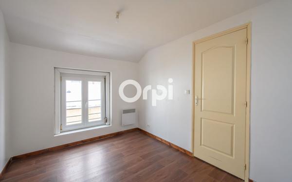 Maison à vendre    2 pièces •  Hautmont