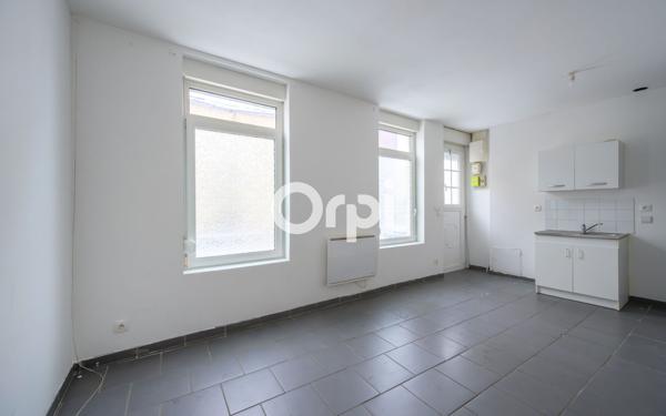 Maison à vendre    2 pièces •  Hautmont