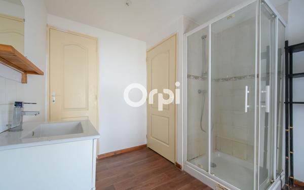 Maison à vendre    2 pièces •  Hautmont