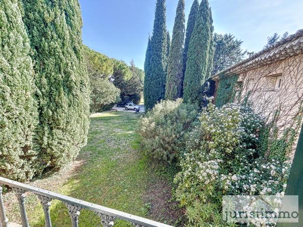 Orange (84100) Maison de Maître du XVIII ème siècle à Orange