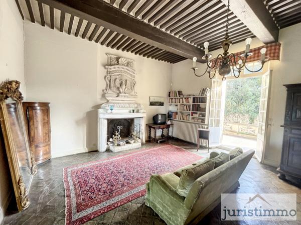 Orange (84100) Maison de Maître du XVIII ème siècle à Orange