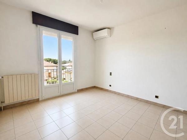 Maison à vendre  6 pièces - 121,24 m 2   PERPIGNAN  - 66