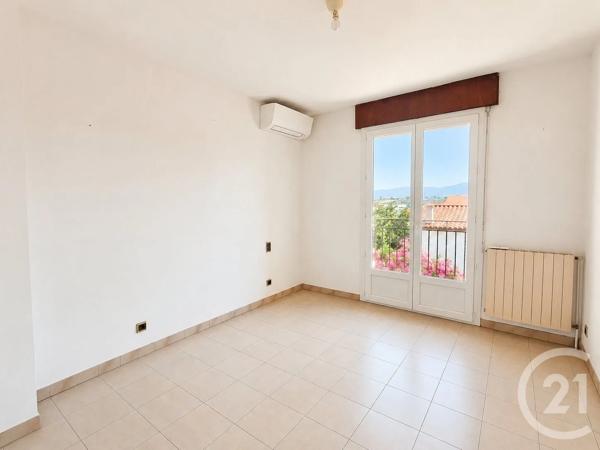 Maison à vendre  6 pièces - 121,24 m 2   PERPIGNAN  - 66