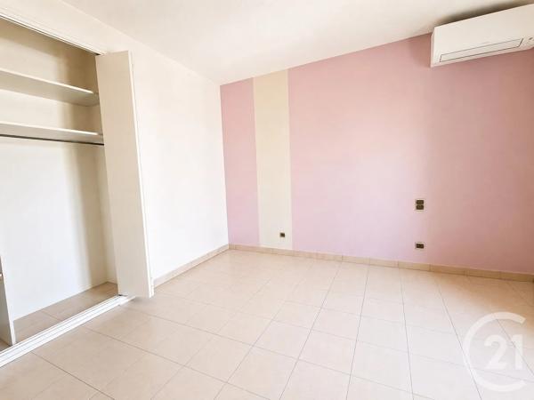 Maison à vendre  6 pièces - 121,24 m 2   PERPIGNAN  - 66