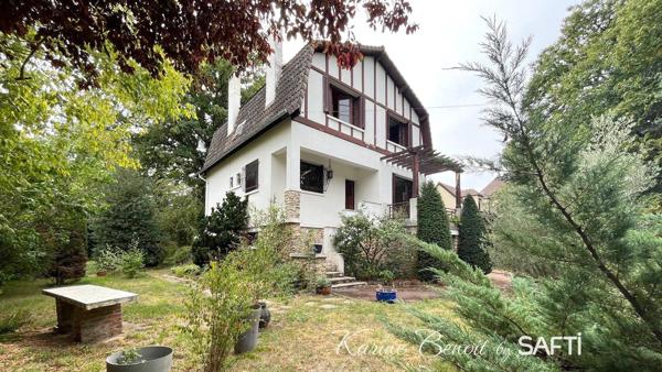 Charme de l'ancien, belle maison familiale dans un écrin de verdure au Hameau de Villers a rénover