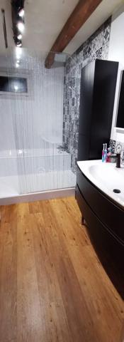 Maison en pierre de 224 m²