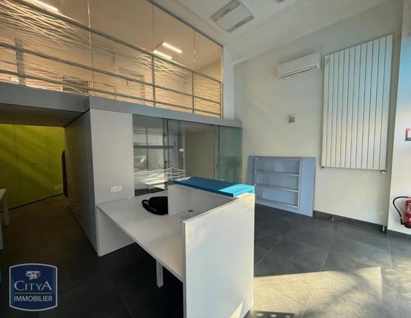 Local commercial à louer 62m² Grenoble (38000)