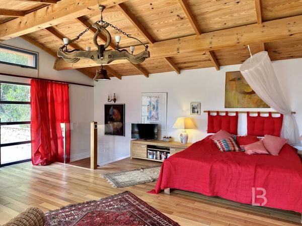 Bergerie du 18ème siècle à Grasse avec vue panoramique