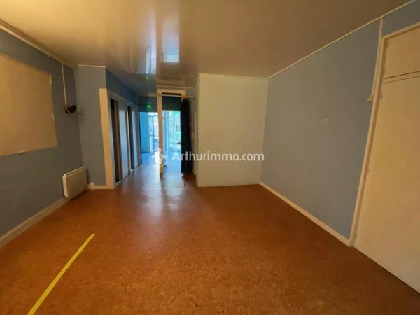 Location Fonds de commerce 2 pièces 39 m2 à Matha