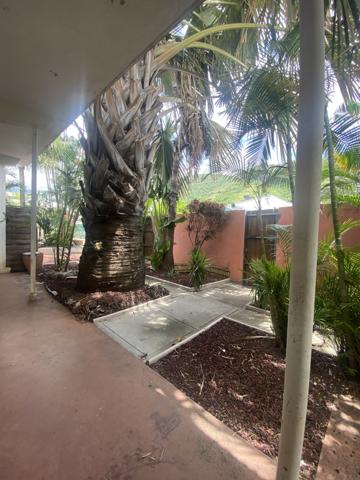 Saint-Denis (97400) SAINT-DENIS MAISON AVEC JARDIN PROCHE CENTRE, QUARTIER CALME, FORT POTENTIEL