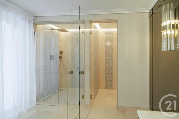 Maison à vendre  7 pièces - 463,71 m2 MOUGINS - 06