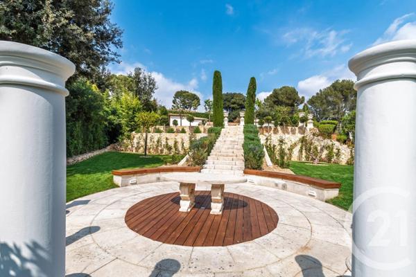 Maison à vendre  7 pièces - 463,71 m2 MOUGINS - 06