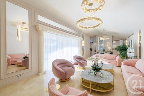 Maison à vendre  7 pièces - 463,71 m2 MOUGINS - 06