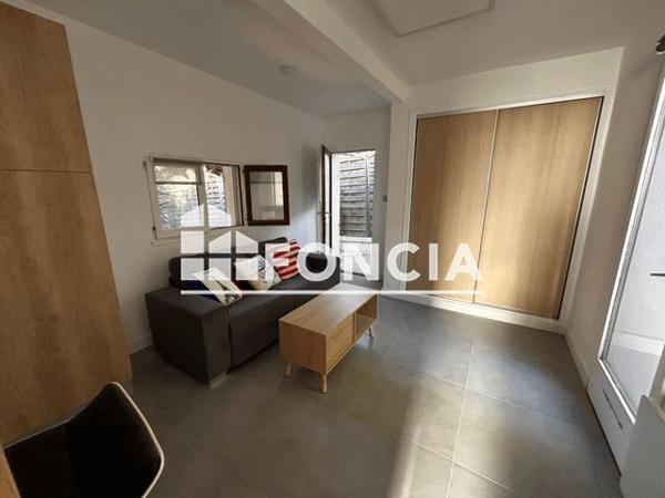 Location Maison 2 pièces 33.9 m² - 1075 CHEMIN DES ESPILLIERES Aubagne 13400