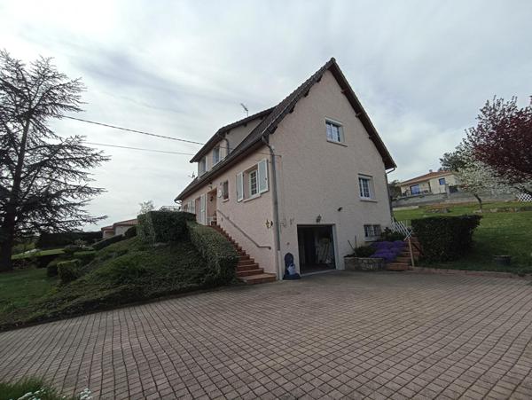 Achat maison près de ORCET - 8 pièce(s) - 171 m² - 321 000 €