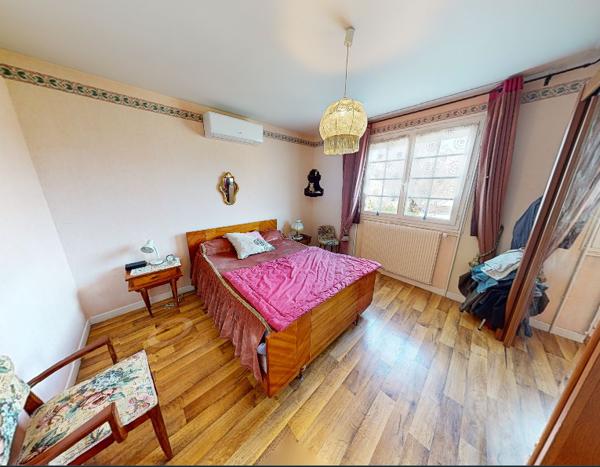 Achat maison près de ORCET - 8 pièce(s) - 171 m² - 321 000 €