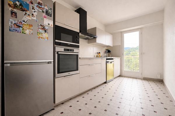 Appartement Nice Cimiez 3 pièces 68 m2 Parking et Cave