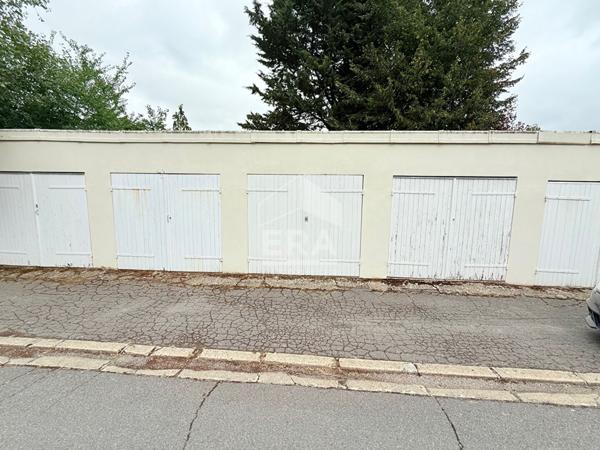 Parking / box Bures Sur Yvette 15,05 m2