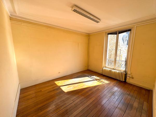 Immeuble Fontenay Sous Bois 10 pièce(s) 184.09 m2