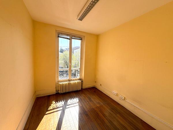 Immeuble Fontenay Sous Bois 10 pièce(s) 184.09 m2