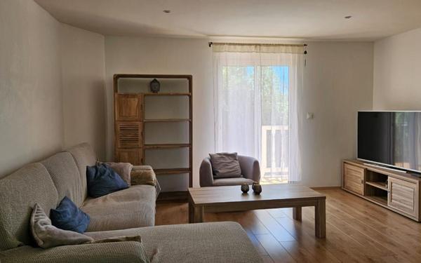 Maison à vendre    4 pièces • 90 m2 Sainte-Marie